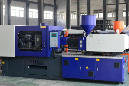 伺服節(jié)能精密注塑機(jī)多少錢一臺？至少3萬元以上！