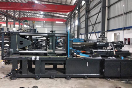 果筐注塑機(jī)廠家如何選擇比較好？需重視這些因素！