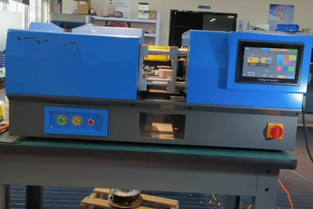 微型注塑機的價格范圍，幾萬元到數(shù)十萬元！